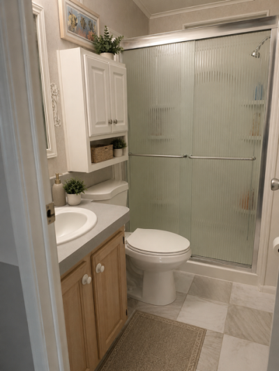 Photo 3 of 17 of home located at 5651 SW 56th Ave. Ocala, FL 34474