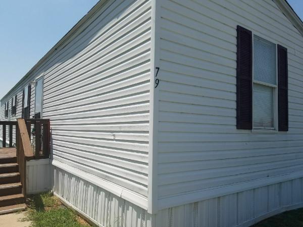 2006 Cavalier Homes Mobile Home For Sale