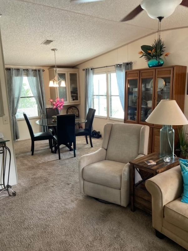 1990 Palm Harbor Mobile Home
