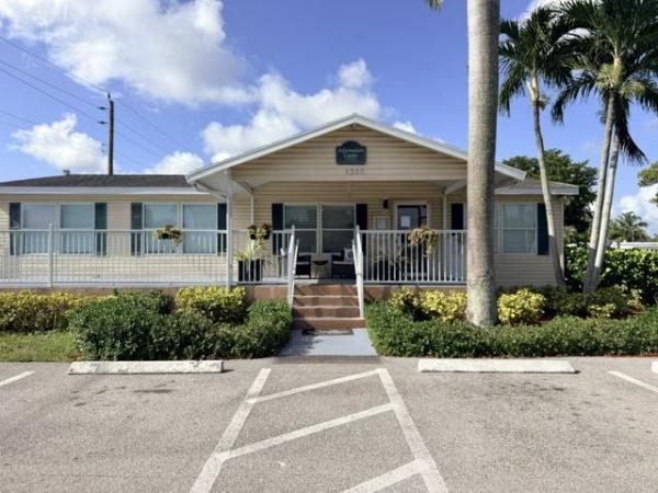2027 Skyline - Ocala Silver Springs - Limited Series Mobile Home
