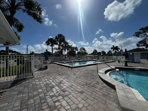 2027 Skyline - Ocala Silver Springs - Limited Series Mobile Home