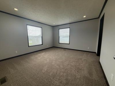 Photo 5 of 13 of home located at 4097 Wimbledon Ct Fort Wayne, IN 46818