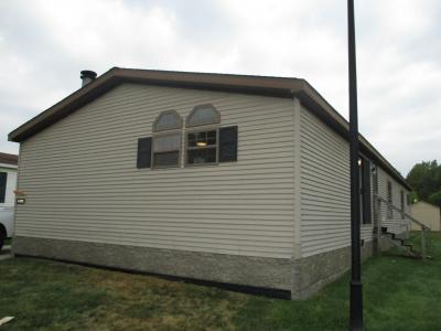 Mobile Home at 23301 Grey Gables Dr Clinton Township, MI 48036