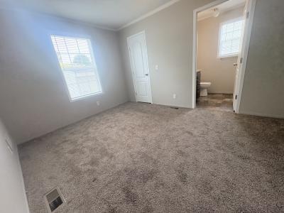 Photo 2 of 6 of home located at 20664 Seneca Dr Clinton Township, MI 48036