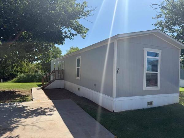 2022  Mobile Home For Sale