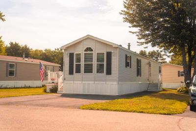 Photo 3 of 25 of home located at 311 Garnet Drive Scarborough, ME 04106