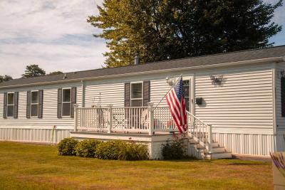 Photo 4 of 25 of home located at 311 Garnet Drive Scarborough, ME 04106