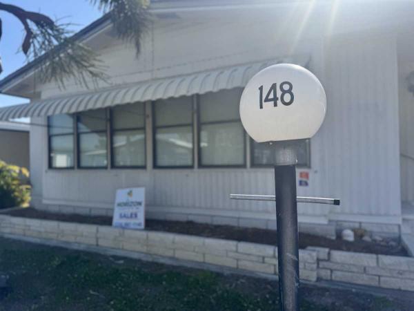 1985 Fleetwood Glenbrook Mobile Home