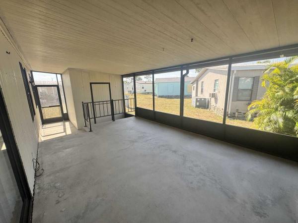 1985 Fleetwood Glenbrook Mobile Home
