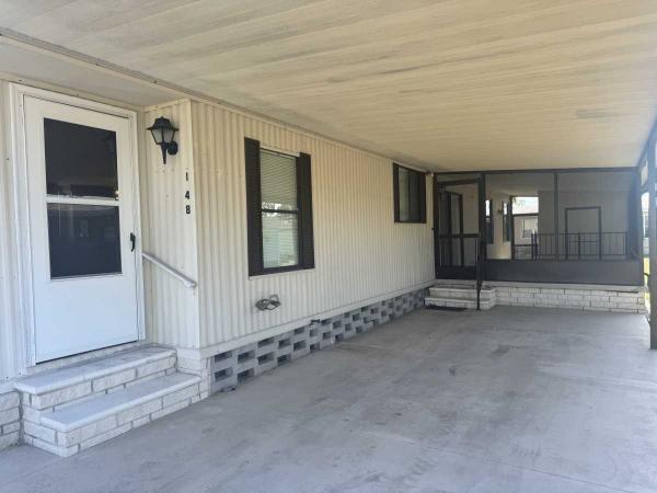 1985 Fleetwood Glenbrook Mobile Home