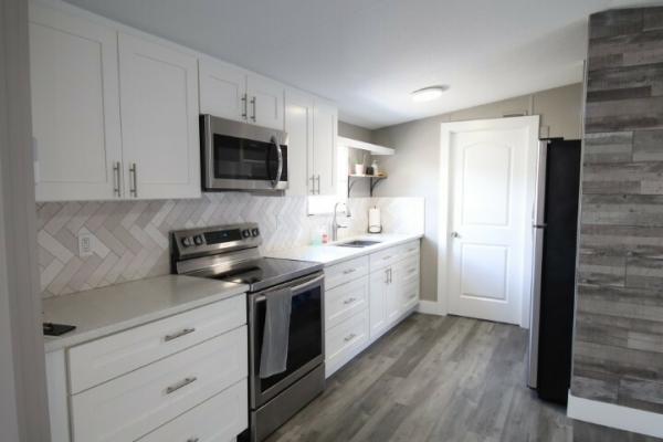2000 WEST Manufactured Home