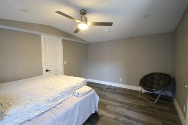 2000 WEST Manufactured Home