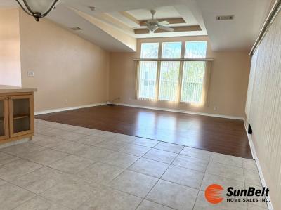 Photo 3 of 43 of home located at 908 Travino Drive Lady Lake, FL 32159