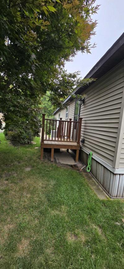 Photo 2 of 21 of home located at 302 Brandywine Pl, #394 Lansing, MI 48906
