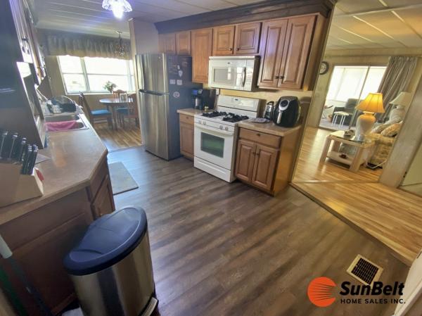 1976 HOME Mobile Home