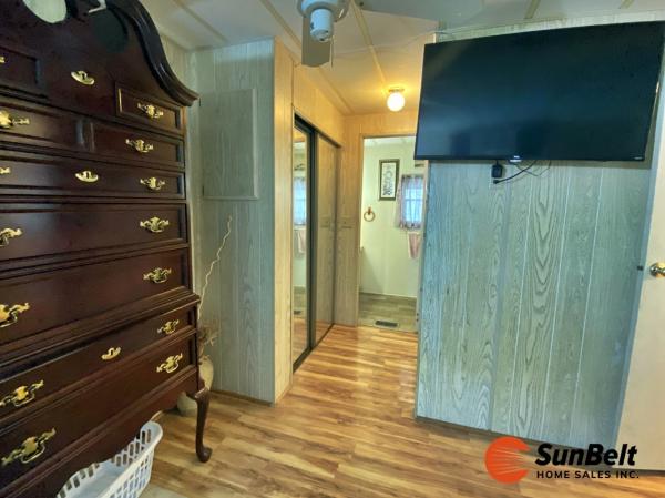 1976 HOME Mobile Home