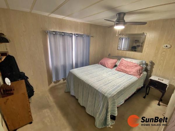 1976 HOME Mobile Home