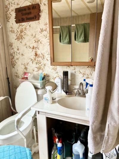Photo 5 of 8 of home located at 3740 N. Romero Rd. #A196 Tucson, AZ 85705