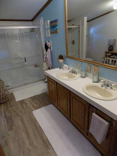 Photo 4 of 52 of home located at 27099 Branton Novi, MI 48377