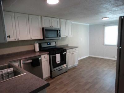Photo 5 of 17 of home located at 1540 Indian Summer Dr. #38 Salt Lake City, UT 84116