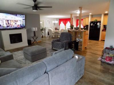 Photo 2 of 44 of home located at 13505 Market St Carleton, MI 48117