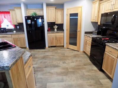 Photo 3 of 44 of home located at 13505 Market St Carleton, MI 48117