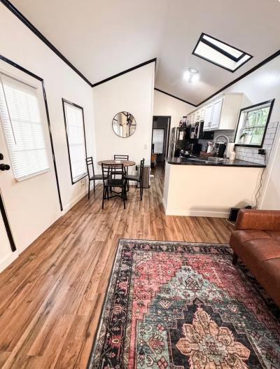 Photo 3 of 15 of home located at 9303 Bayshore Rd. Palmetto, FL 34221
