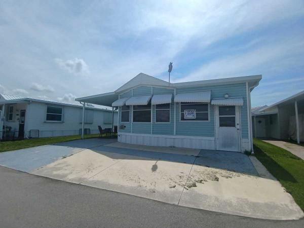 1993  Mobile Home For Sale