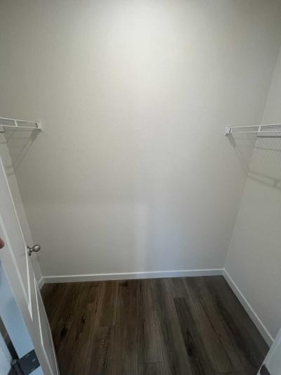 Photo 4 of 16 of home located at 3555 S. Pacific Hwy Medford, OR 97501