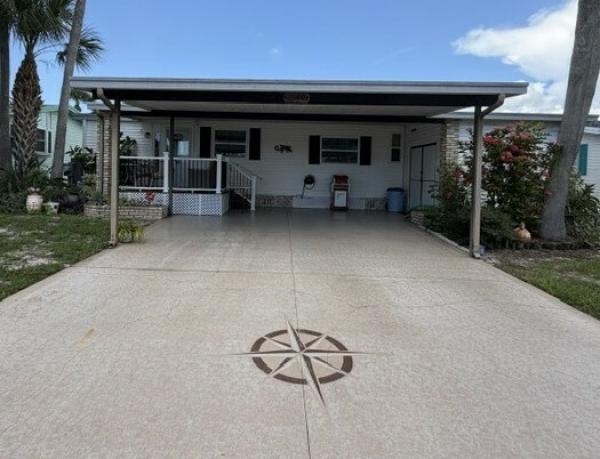 Photo 1 of 2 of home located at 2109 Pier Drive Ruskin, FL 33570