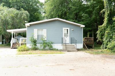 Photo 3 of 37 of home located at 5904 142nd Ave Lot 57 Holland, MI 49423