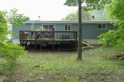 Photo 5 of 37 of home located at 5904 142nd Ave Lot 57 Holland, MI 49423