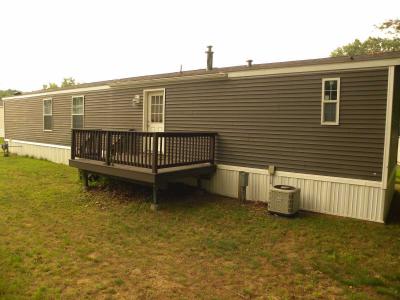 Photo 4 of 19 of home located at 7 Plank Rd Waterford, NY 12188
