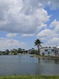 1994 Park Manufactured Home