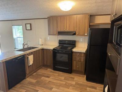 Photo 3 of 8 of home located at 18335 Mail Route Road Montgomery, TX 77316
