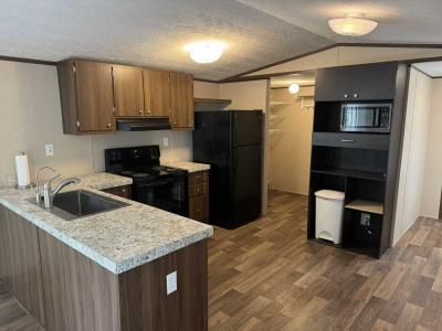 Photo 5 of 8 of home located at 18335 Mail Route Road Montgomery, TX 77316