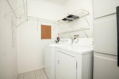Photo 5 of 8 of home located at 2032 E. Lakeview Drive Sebastian, FL 32958