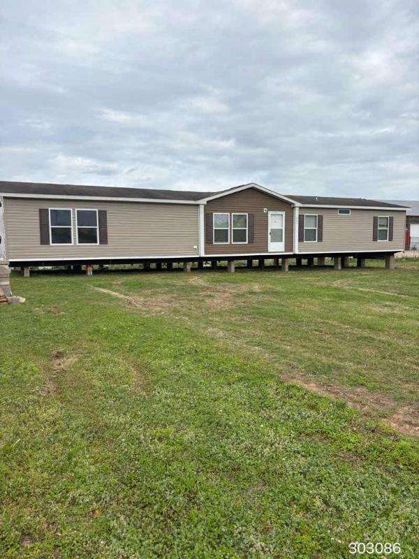 2013 CLAYTON Mobile Home For Sale