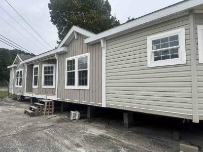 Mobile Home at Alabama Mobile Home Brokers L 31888 State Highway 75 Oneonta, AL 35121