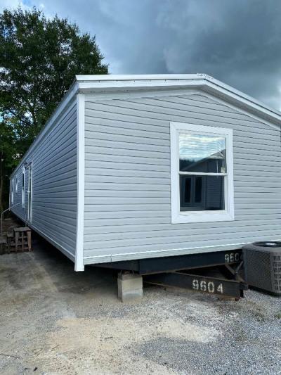 Mobile Home at Alabama Mobile Home Brokers L 31888 State Highway 75 Oneonta, AL 35121
