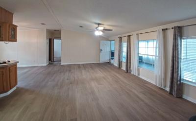 Photo 5 of 15 of home located at 6592 NW 35th Ave Coconut Creek, FL 33073
