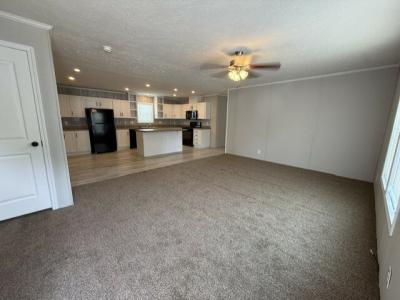 Photo 3 of 10 of home located at 919 Kathy Circle Flint, MI 48506