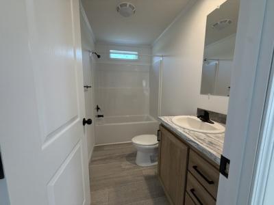 Photo 2 of 10 of home located at 652 Basswood Court Flint, MI 48506