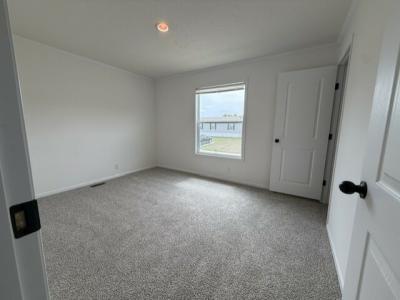 Photo 2 of 11 of home located at 580 Red Beech Drive Flint, MI 48506