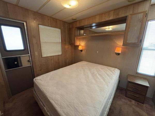 1987 Phoenix Unknown Mobile Home
