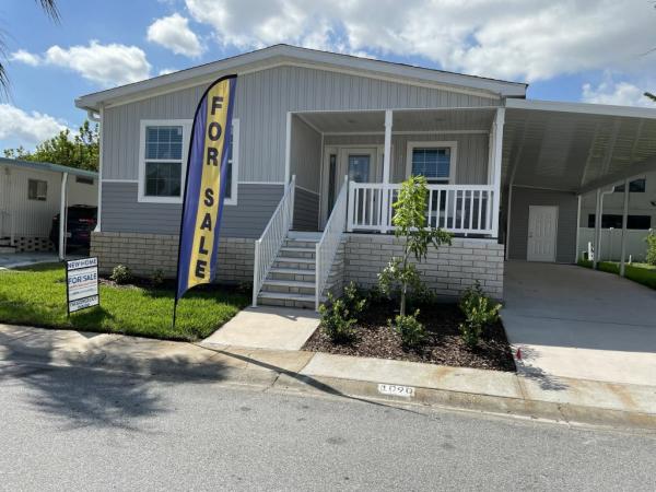 Photo 1 of 2 of home located at 15666 49th St. North #1090 Clearwater, FL 33762