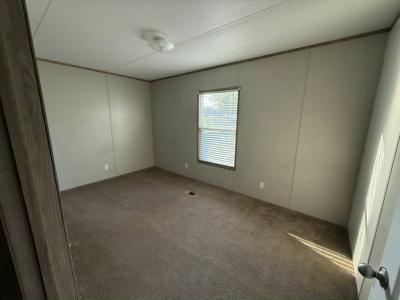 Photo 5 of 16 of home located at 3450 South Ih 35 E, #66 Waxahachie, TX 75165
