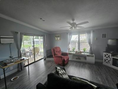 Photo 3 of 12 of home located at 1524 Curless Ave. Apopka, FL 32712