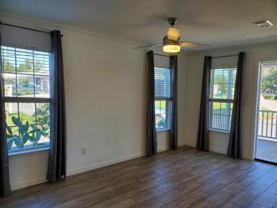 Photo 2 of 21 of home located at 4 Currin Blvd. Mount Dora, FL 32757