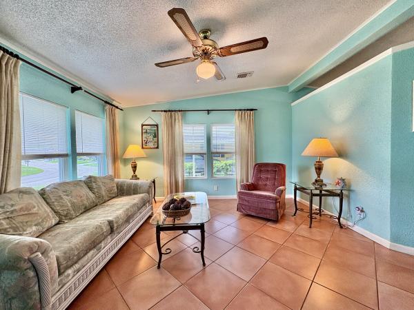1986 SCHU Mobile Home For Sale